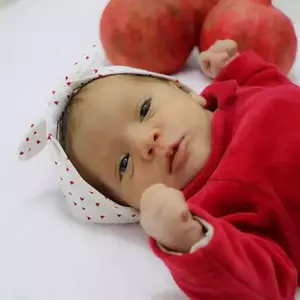 نمونه کار عکاسی نوزاد توسط فخاریان 